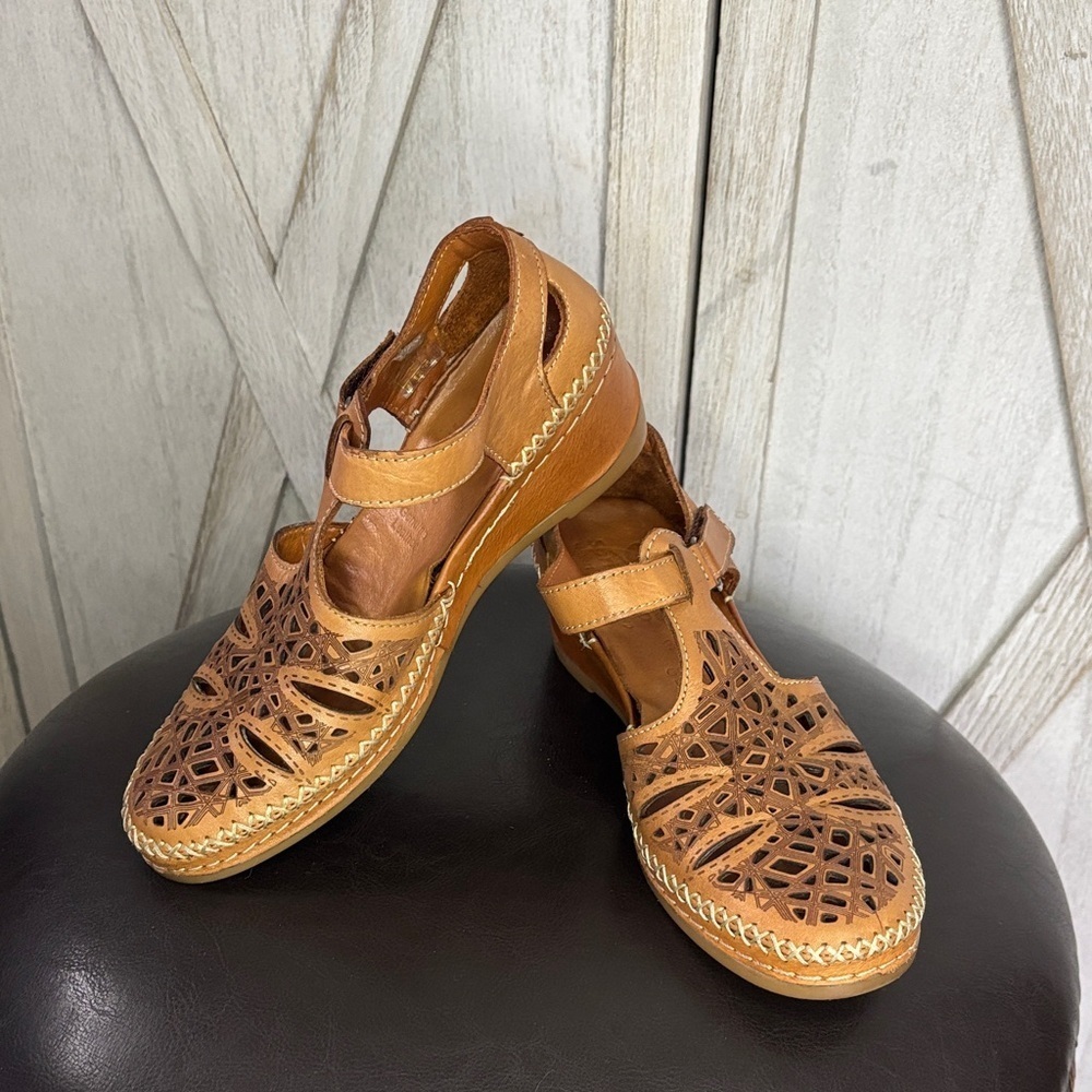 Spring Step Italian Leather Perforated Fisherman Comfort Sandals EU 36 US 5.5